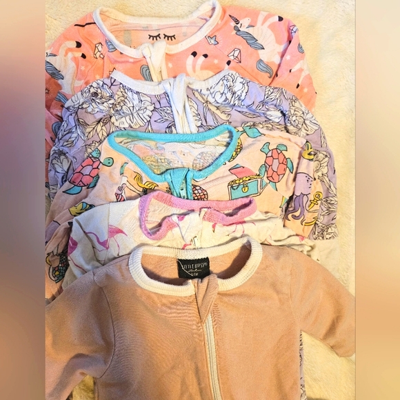 Baby pjs - Picture 1 of 11